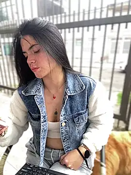 PamelaJonsom_ 라이브 XXX 채팅