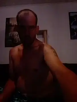 Codymc89: διαδικτυακό σόου στην κάμερα