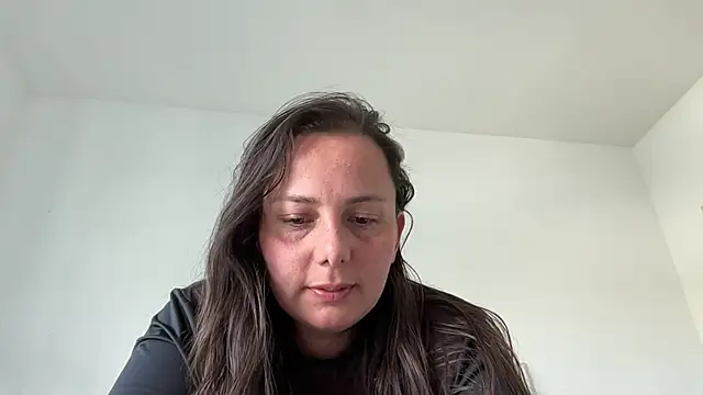 צ'אט XXX בשידור חי של bellag825