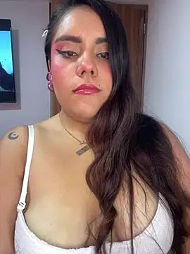 Chat +18 de CamilJoness69 ao vivo