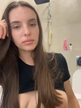 Kelley_Cheri Adlı Modelin Canlı XXX Sohbeti