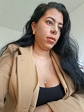 Luianna Chat XXX in diretta