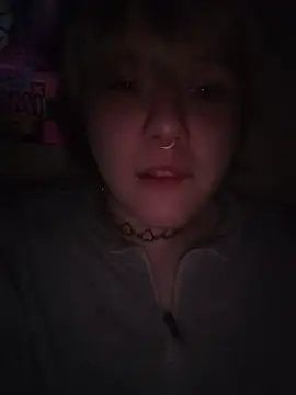 Show modela wehavepussies_xoxo na web-kameri
