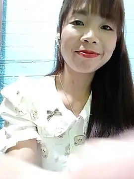 AmyLinee01 现场XXX聊天