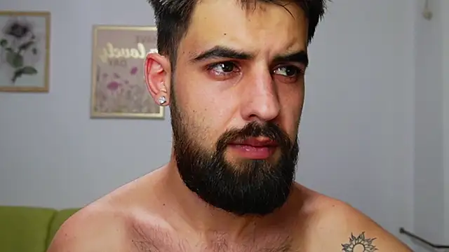 HairyRobxxx লাইভ XXX চ্যাট