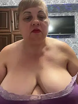 צ'אט XXX בשידור חי של LanaSoftt