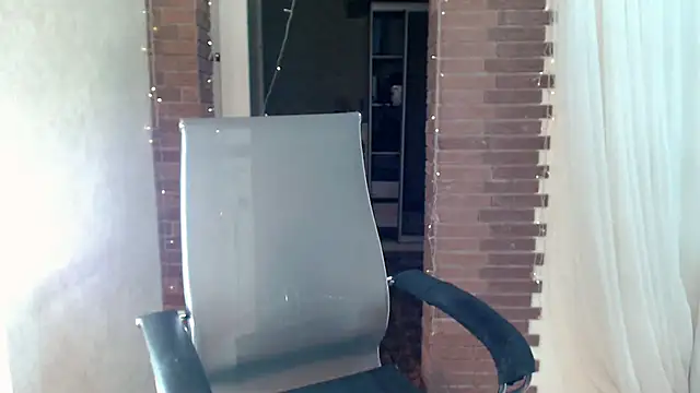 צ'אט XXX בשידור חי של ms_kelarini
