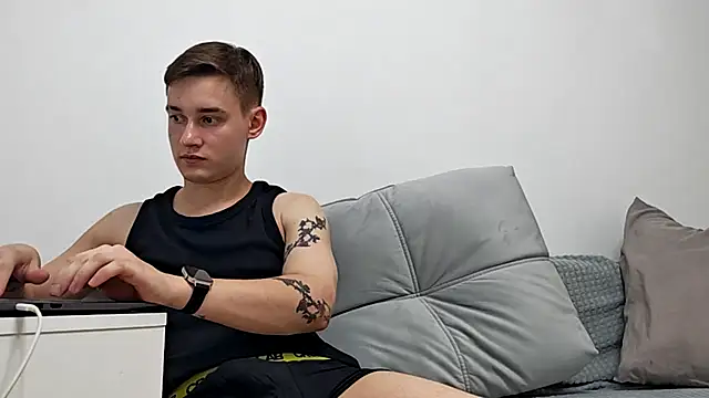 Chat XXX en directo de James_ice_