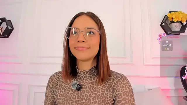 Czat XXX na żywo – Im_Scarlett_