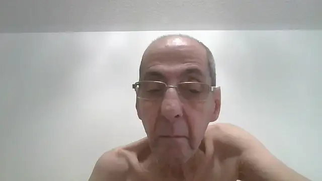 whitemilk4u Chat XXX in diretta