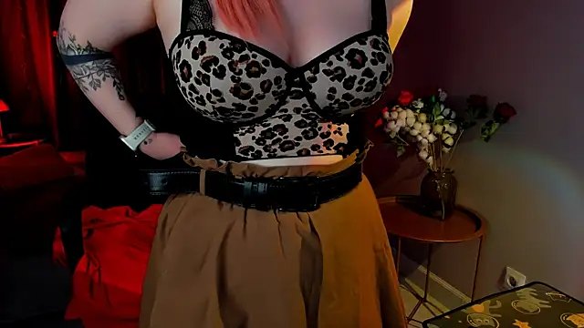 Chat XXX en directo de Moonlight_miss