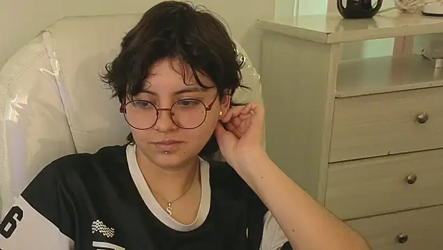 Nathaly_dsn Live XXX chat