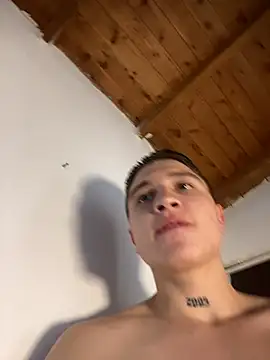 Makell_bundchen élő XXX-chatje