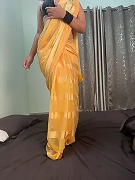 _sonal__shety__me: διαδικτυακό σόου στην κάμερα