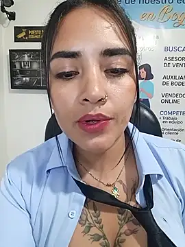 MAYE__13 Live XXX-Chat