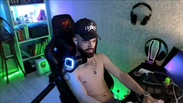 Онлайн чат XXX _Serious_Man