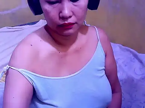 SweetMoonlight XXX чат на живо