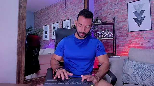 mike-collinss Show Webcam