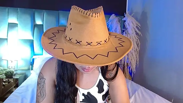 MarianaGarciaa__ XXX чат на живо