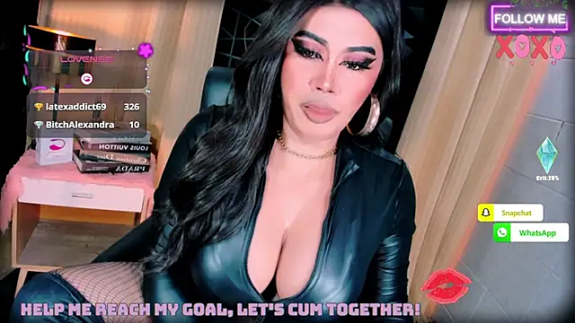 Chatroom XXX en direct de HugeMagnificent11inCock