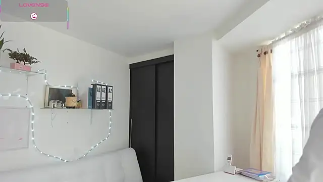 miss_secretary's Live Chat Room