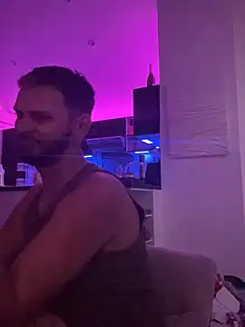 Chat +18 de Gipsyboysteve ao vivo