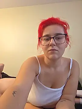 צ'אט XXX בשידור חי של Ashloves_