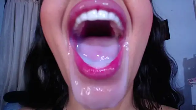 Sharlottee Live XXX Chat