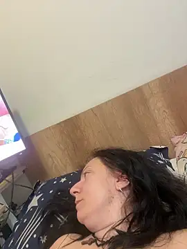 kotkite élő XXX-chatje