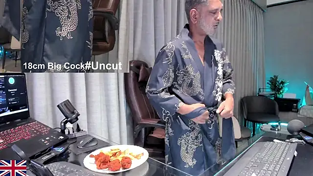 Živý XXX chat OnlineBossUK
