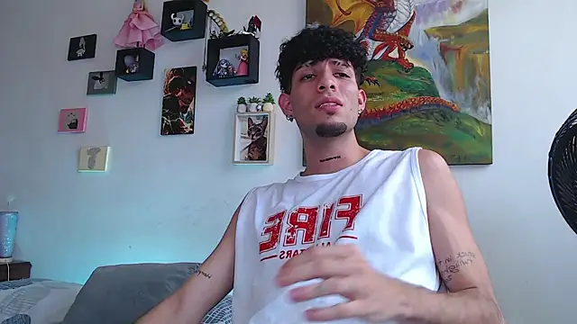 ChrisUpland_ Chat XXX in diretta