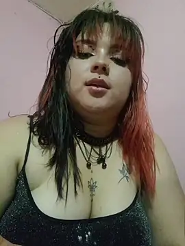 Živý XXX chat curvy_latina