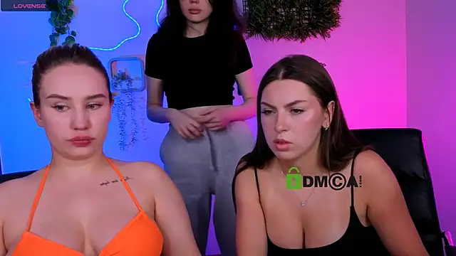 asol_muah Adlı Modelin Canlı XXX Sohbeti