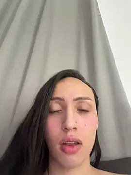 Chatroom XXX en direct de Im_lauritaa