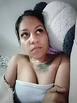 Tiphanydirty3n Live XXX chat