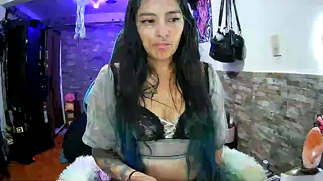 AngelaQueen_のライブXXXチャット