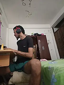 XXX chat uživo modela Mitchfranco