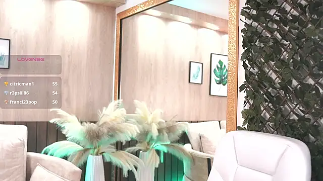 XXX chat uživo modela SeleneBanks