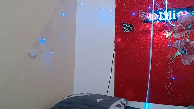 liliimilf 现场XXX聊天
