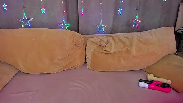 צ'אט XXX בשידור חי של space_cowgirl