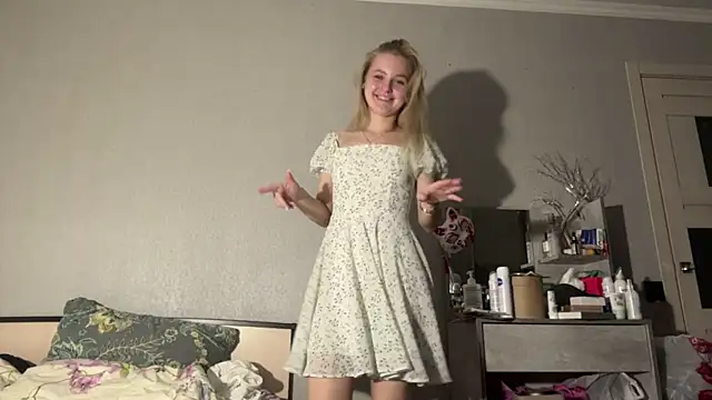 CatrinaRingquist Chat XXX live