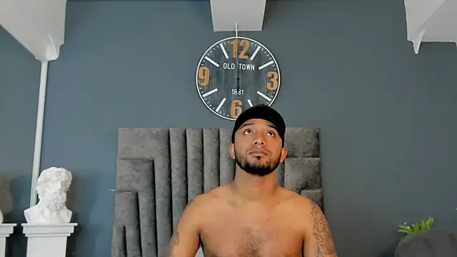 XXX chat uživo modela Robin_Rief