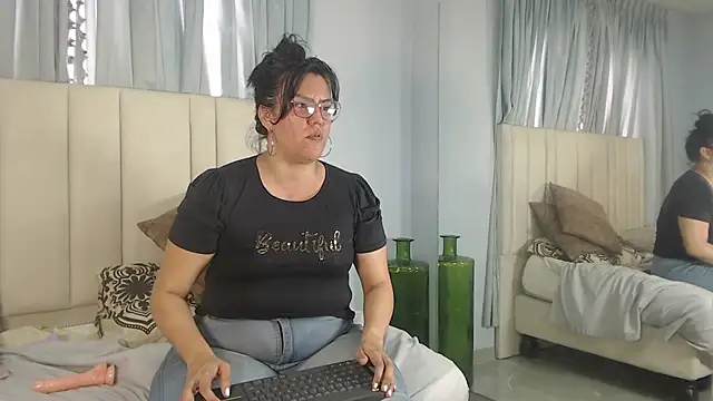 Chat +18 de Sallydickinson ao vivo