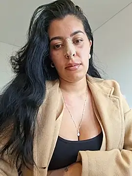 Luianna's Live XXX Chat