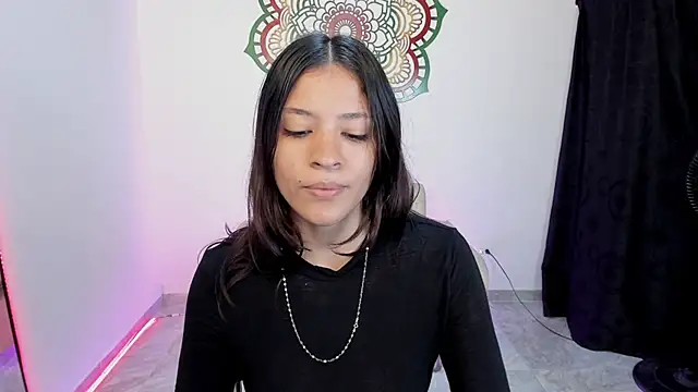 Candy_fox_19 Live XXX Chat