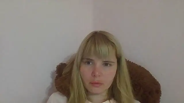 Chatroom XXX en direct de HornyElena