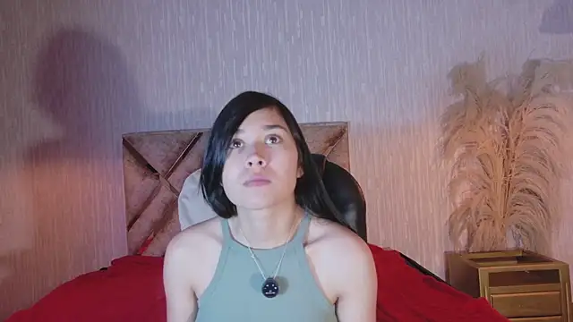 adaira31 XXX чат на живо