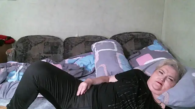 Lana555 élő XXX-chatje