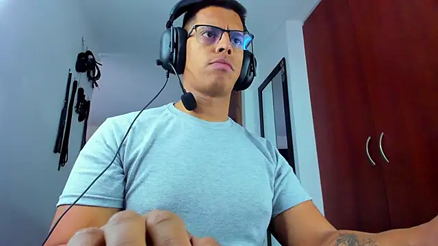 _John_Boy_ live XXX chat