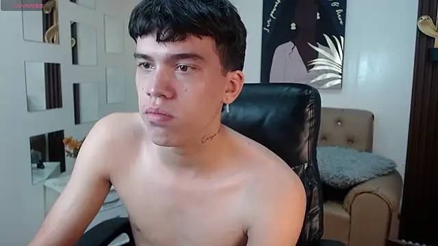 Chat +18 de jac_cox ao vivo